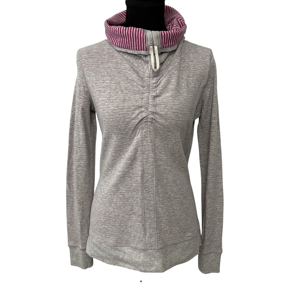 Lululemon Gray Heathered Funnel Neck Pullover‎ Striped Accent Thumbhole Top 6